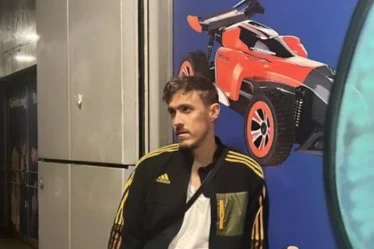 Max Kruse Vermögen; Alter, Größe, Eltern, Ehefrau, Kinder