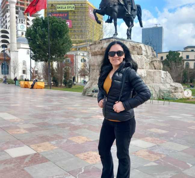 Sotiria Verheiratet; Größe, Eltern, Ehemann, Kinder, Alter