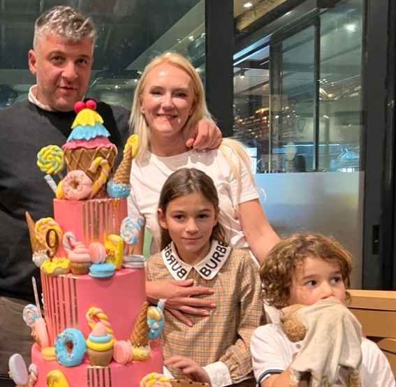 Osan Alan Vermögen: Alter, Eltern, Größe, Ehefrau, Kinder